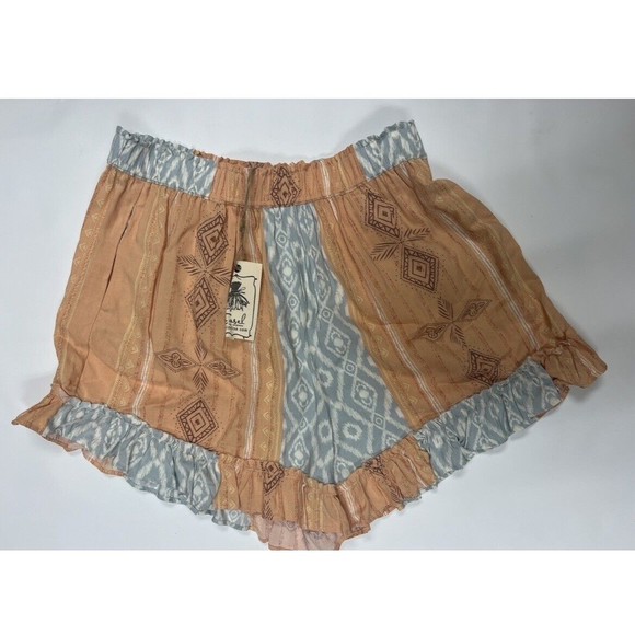 Easel Boutique Colorful Printed Lounge Shorts Size Small Elastic Waist Band - Picture 2 of 5
